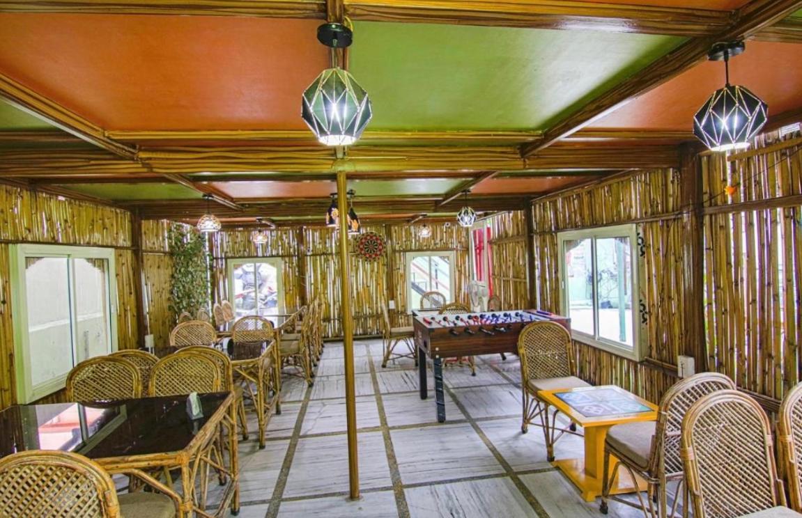 The For You Hotel & Restaurant Rishīkesh Εξωτερικό φωτογραφία