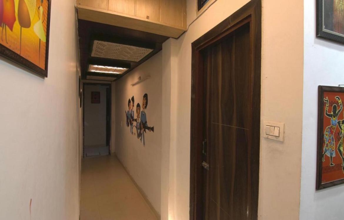 The For You Hotel & Restaurant Rishīkesh Εξωτερικό φωτογραφία